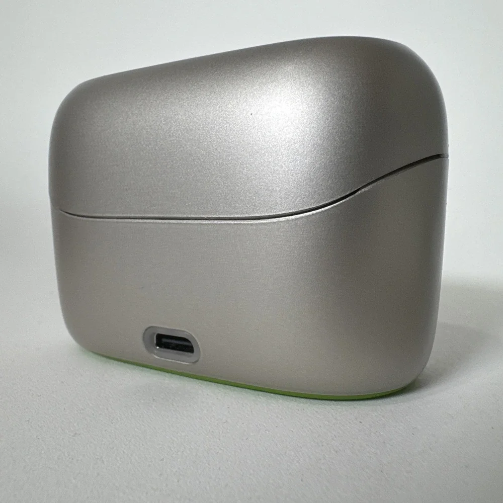 Phonak Charger Case RIC I – Compatible with‎ Audéo R Hearing Aids – Excellent!